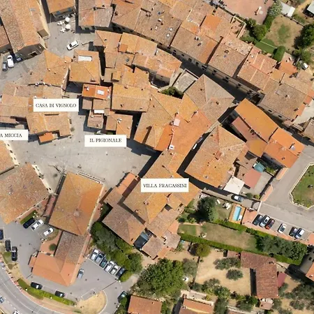 فيلة Fracassini Pergine Valdarno